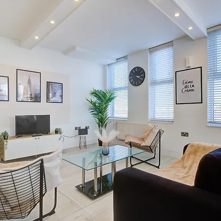 Stylish 1 Bed Apt By Livra Estate Short Lets & Serviced Accommodation Sutton With Free Parking Exterior photo