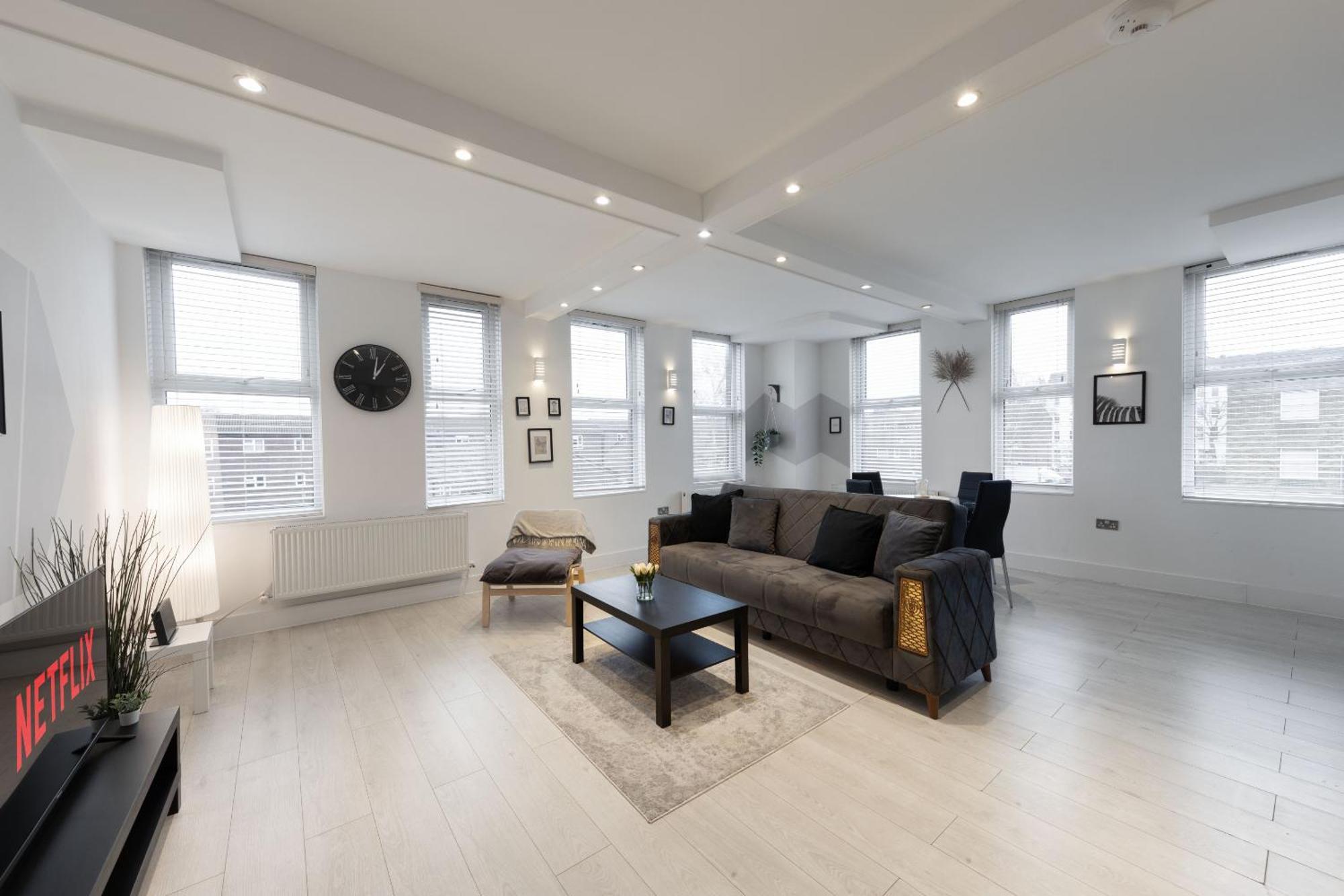 Apartment Stylish 1 Bed By Livra Estate Short Lets & Serviced Sutton With Free Parking