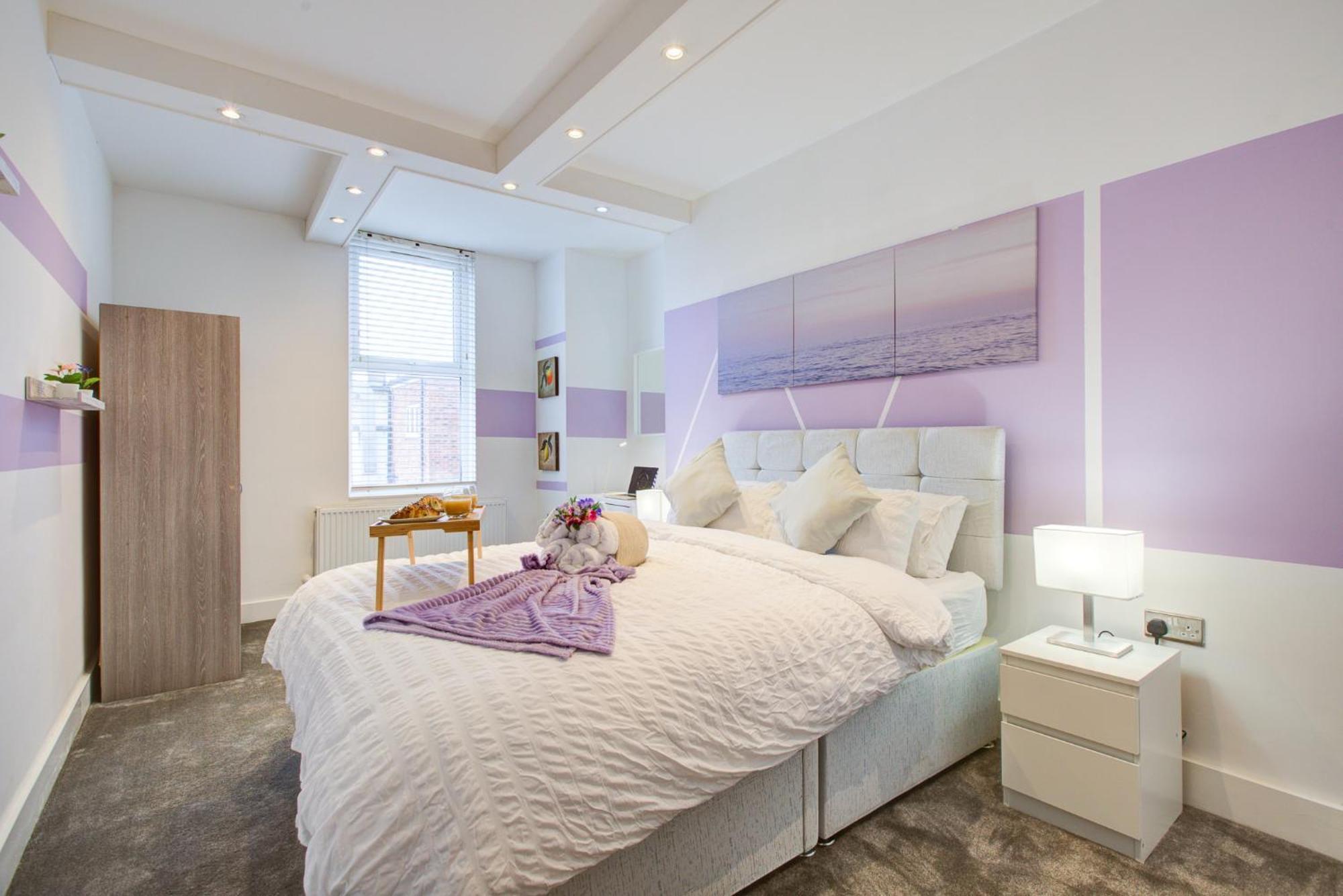 Stylish 1 Bed By Livra Estate Short Lets & Serviced Sutton With Free Parking Apartment *